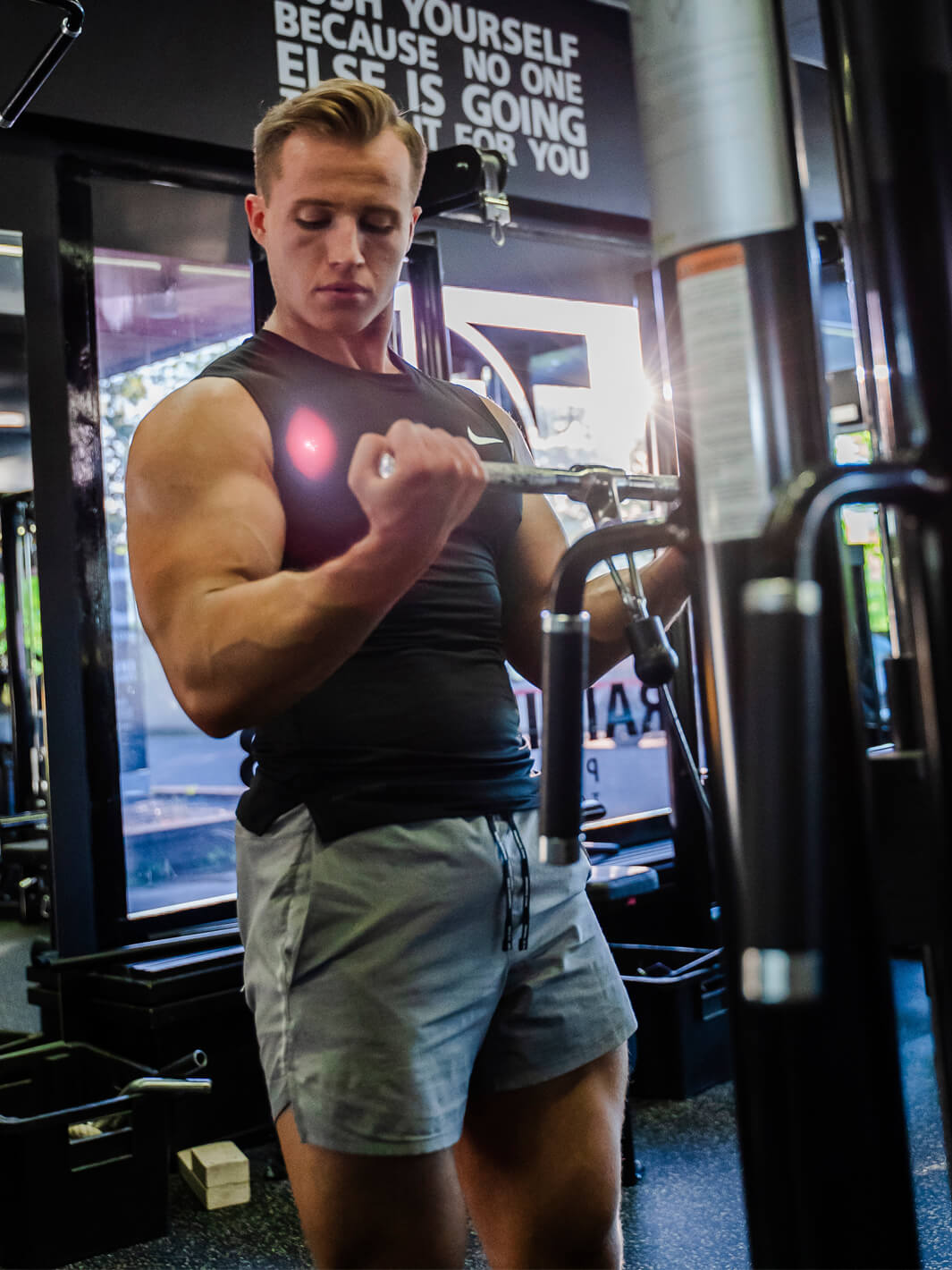 Lihasmassan kasvatuksen perusteet | Fitvalmennus